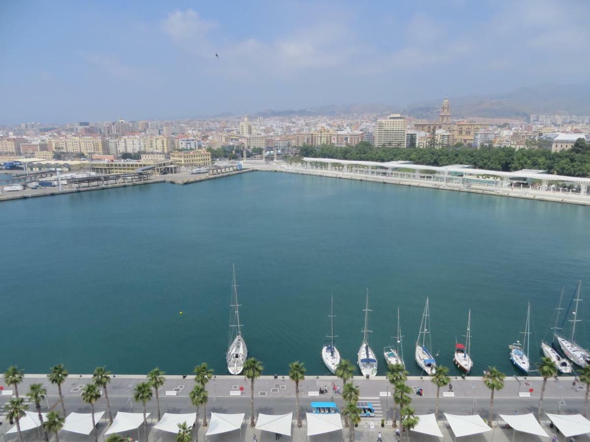 Apartamento Los Tres Soles Málaga Eksteriør bilde