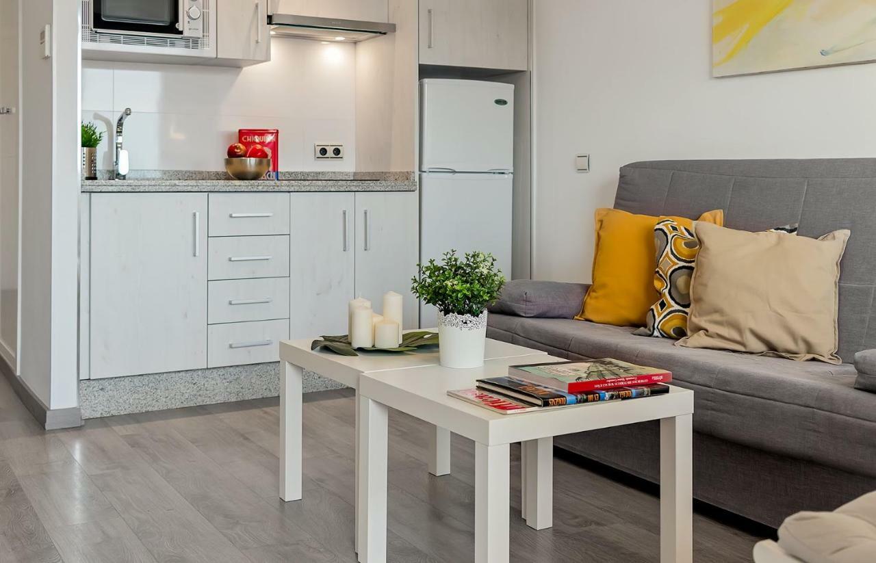 Apartamento Los Tres Soles Málaga Eksteriør bilde