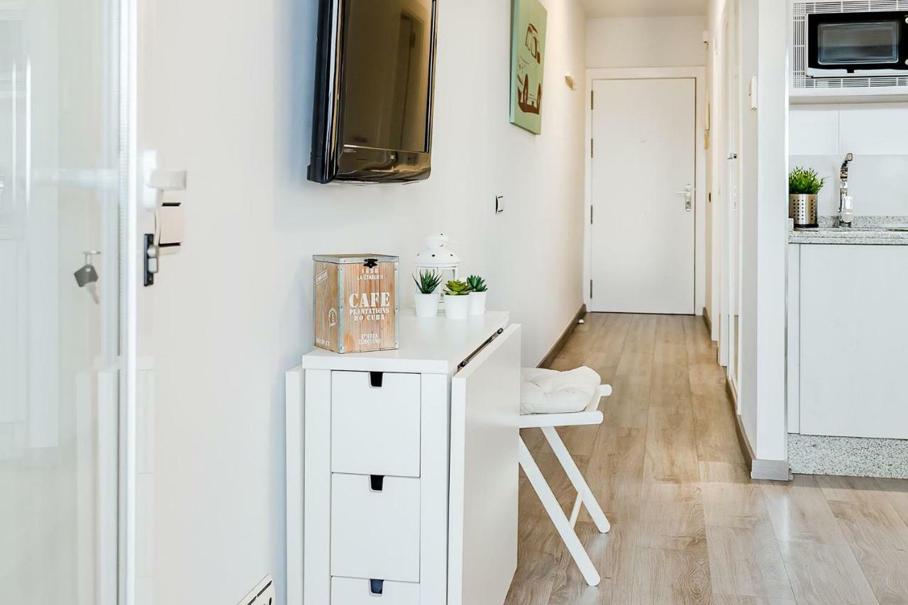 Apartamento Los Tres Soles Málaga Eksteriør bilde