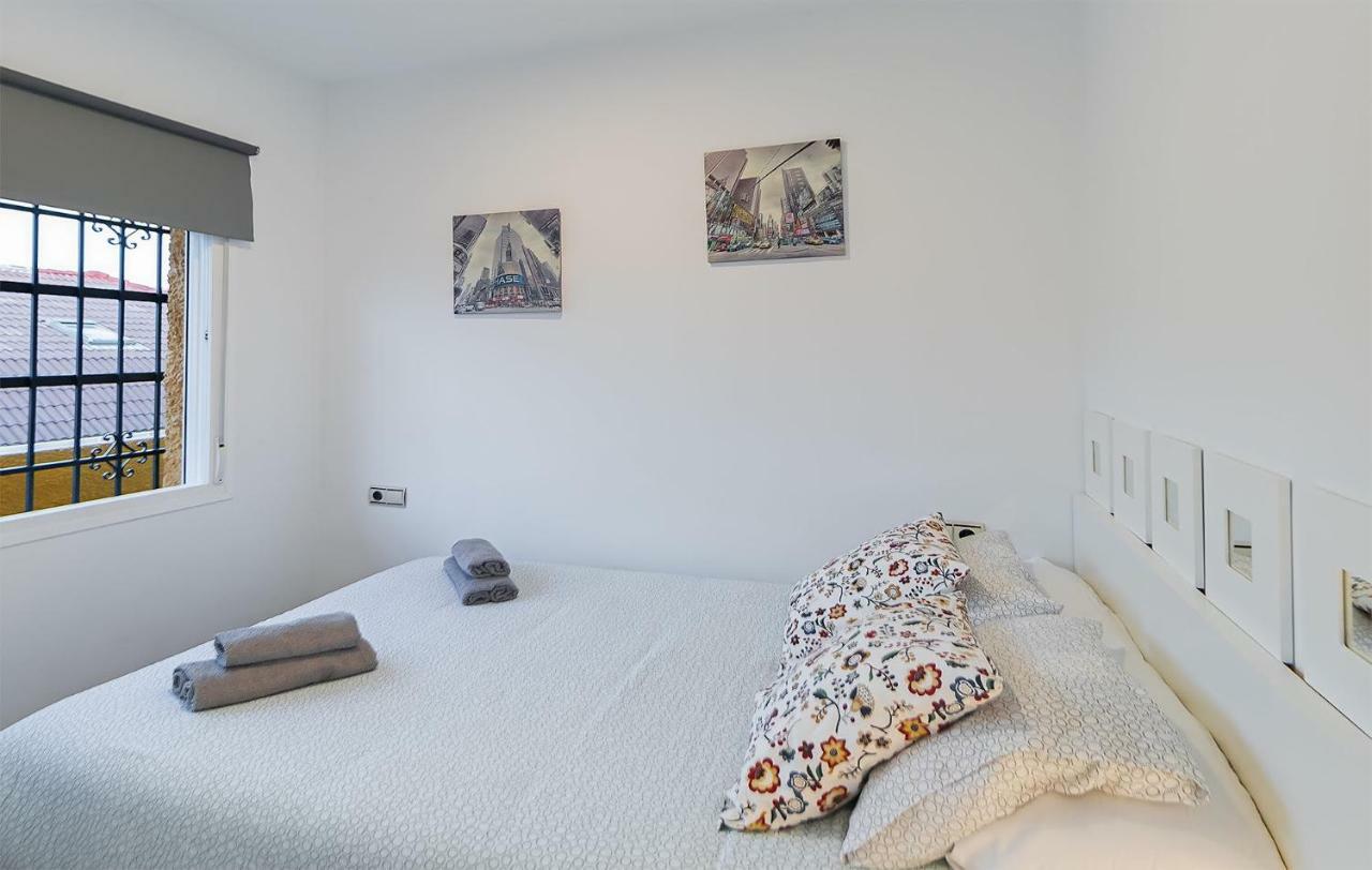 Apartamento Los Tres Soles Málaga Eksteriør bilde